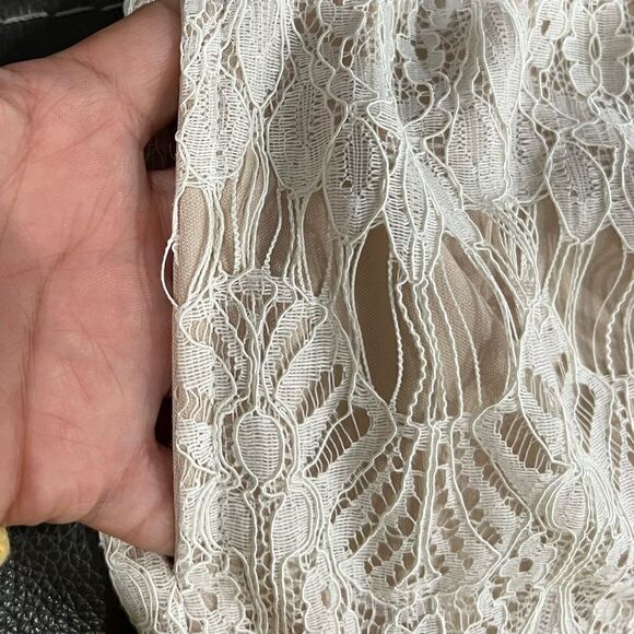 New! Rue21 Ivory White Lace Off Shoulder Romper Shorts Women SZ Small - Picture 8 of 10